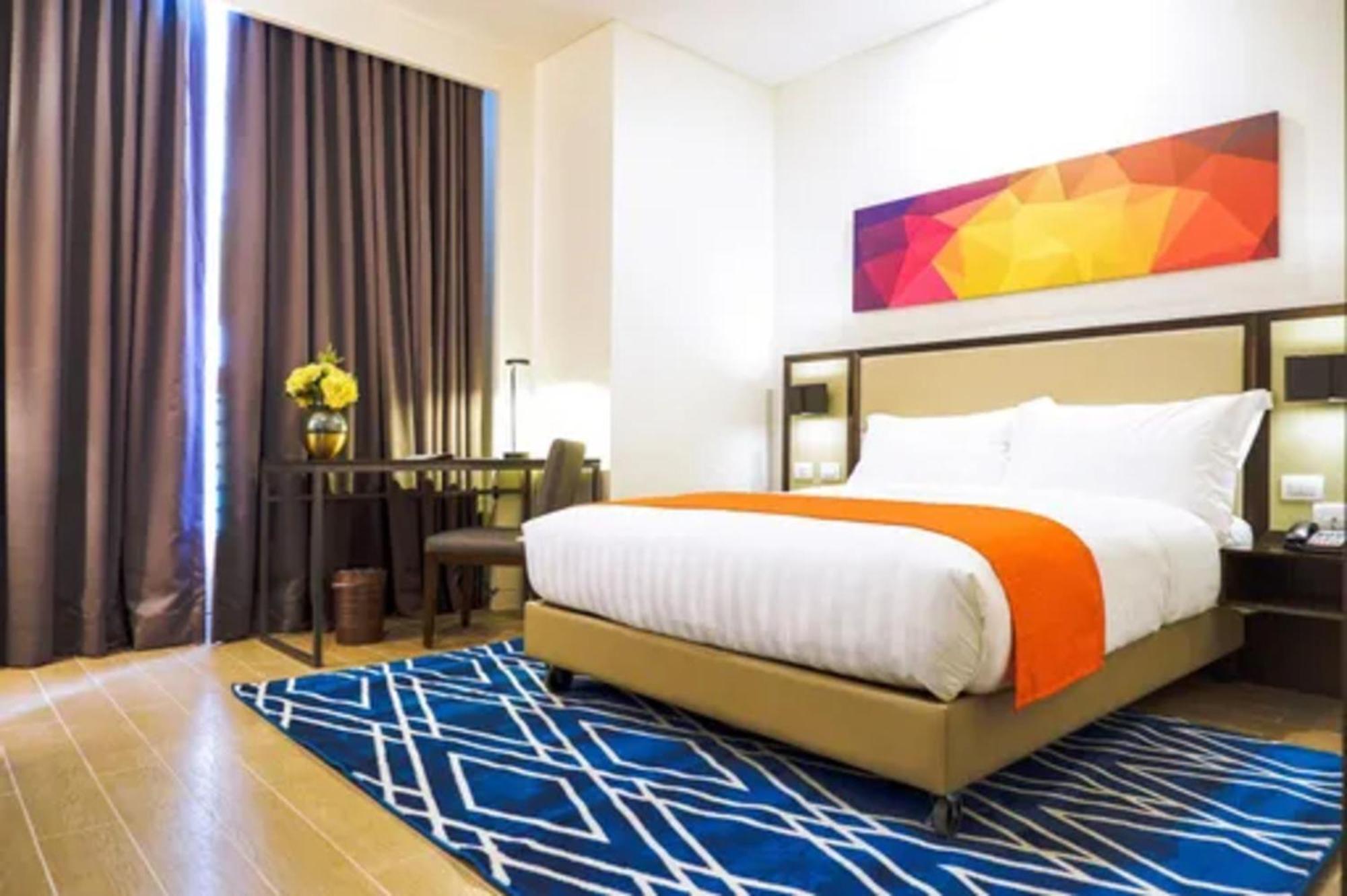 Hotel Lucky Chinatown Binondo Манила Экстерьер фото