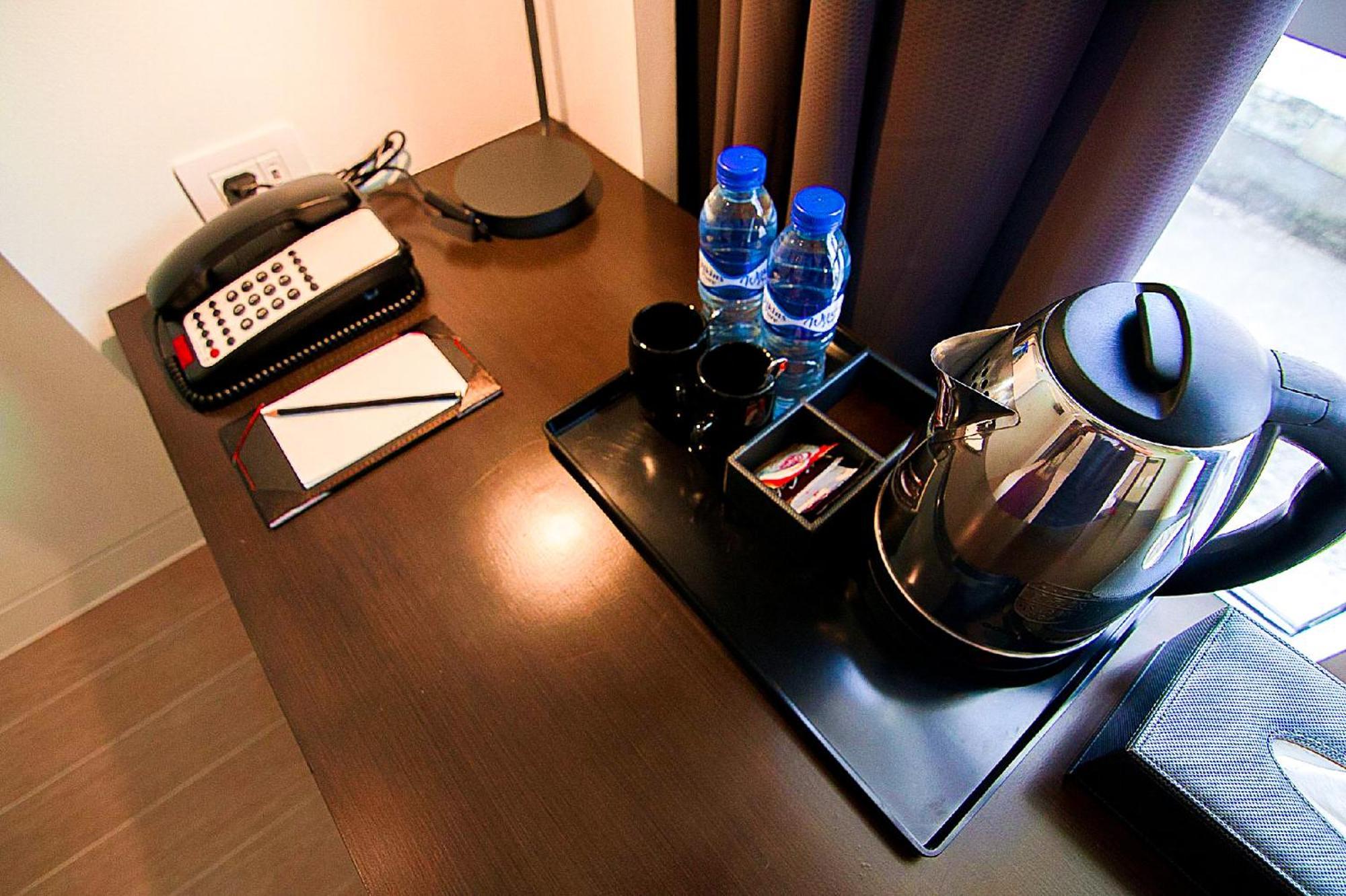 Hotel Lucky Chinatown Binondo Манила Экстерьер фото